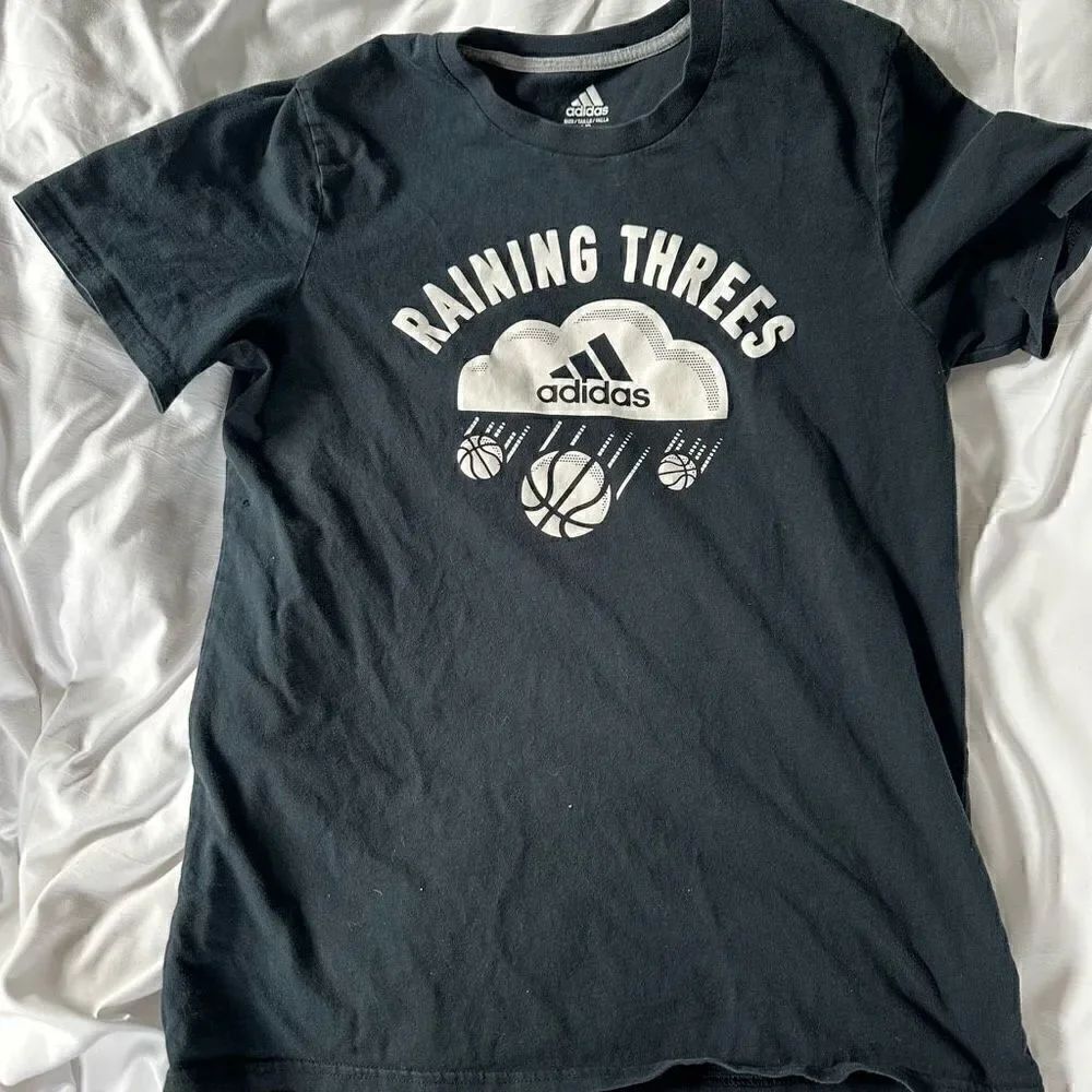 Adidas basketball T-shirt size 14